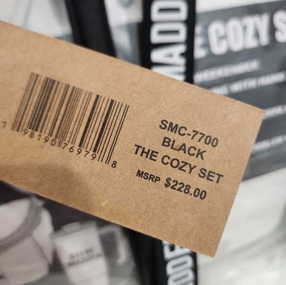 🔹️Steve Madden  🔹 Black 6 PC Travel  clear Gift Set "the cozy set"  NWT.. - Picture 6 of 13